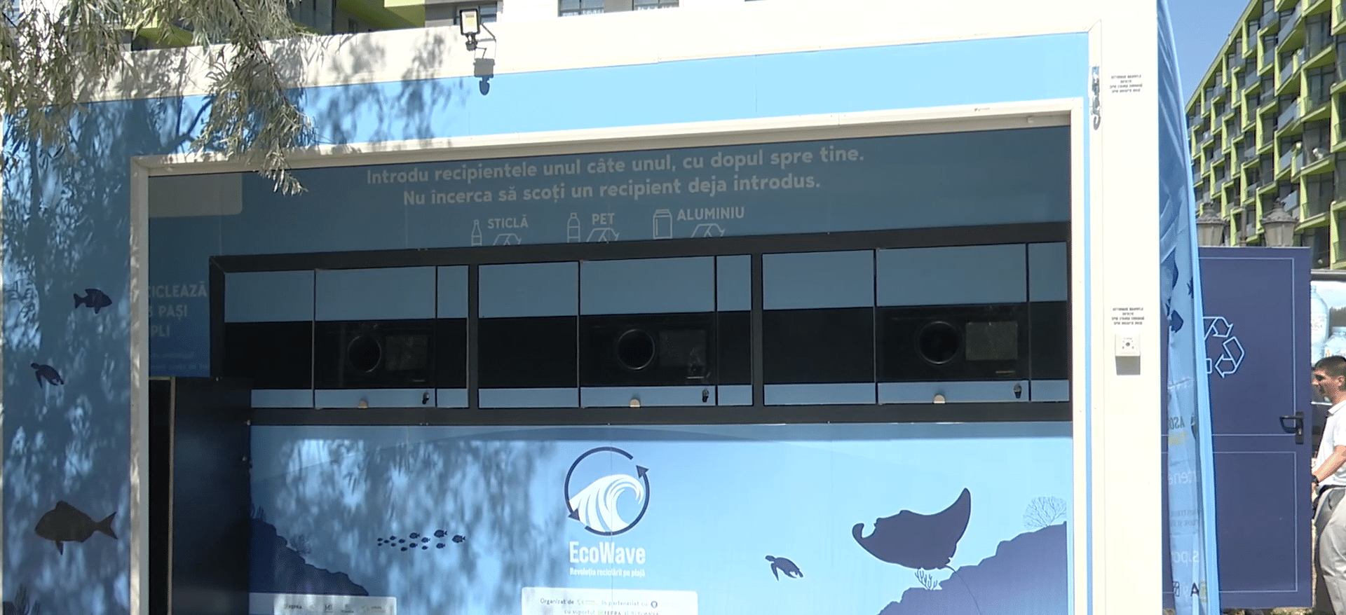 Containere pentru plaje mai curate