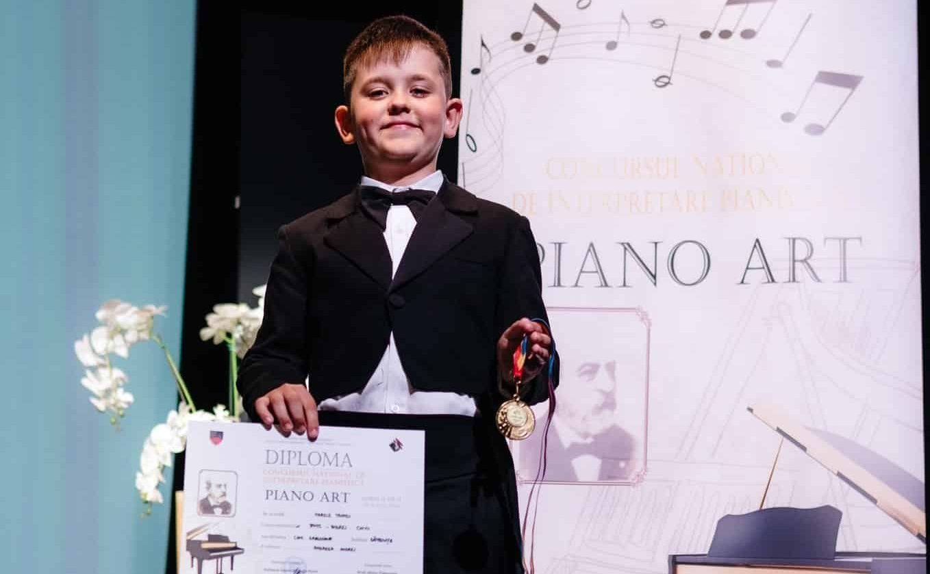 Marele trofeu „Piano Art”, la numai 10 ani 