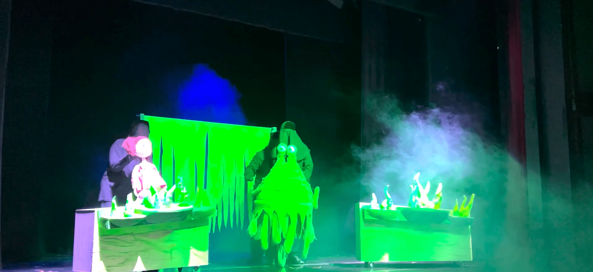 Aventura Larisei și a Ursulețului, la Teatrul de Copii