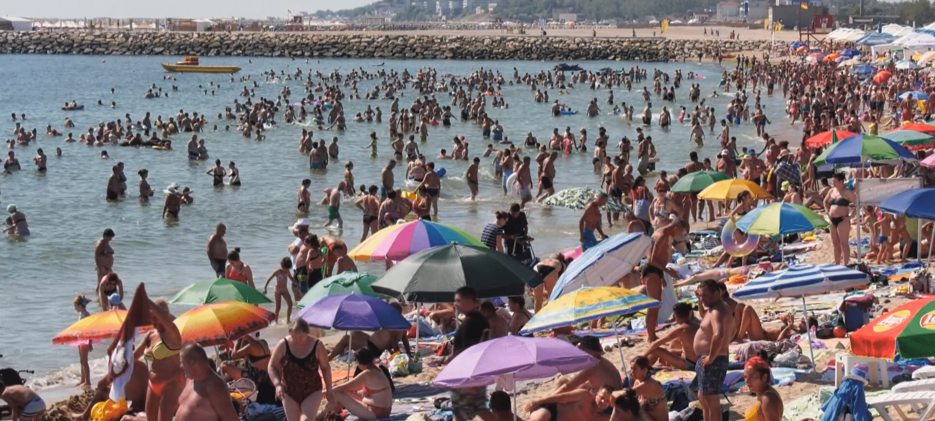 Vârf de sezon: 80.000 de turiști pe litoral