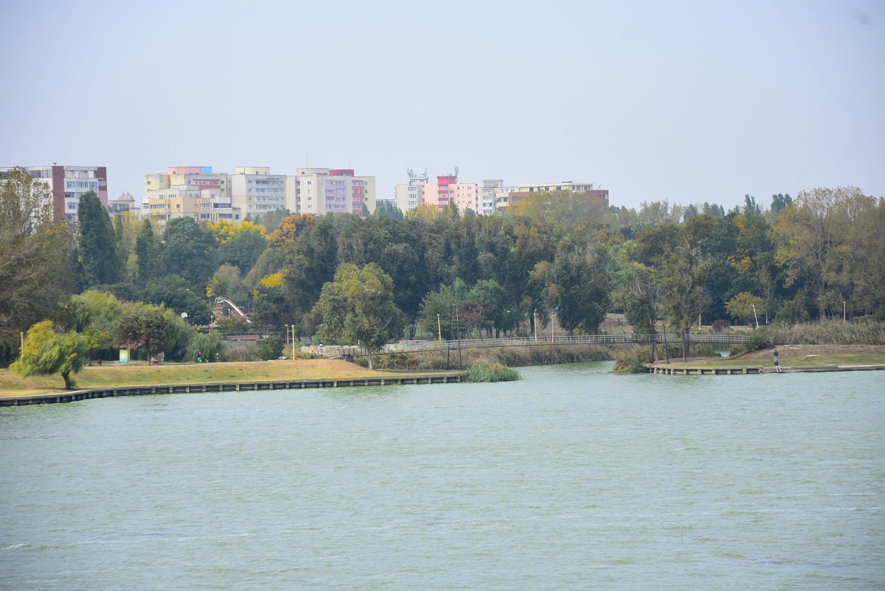 Un bărbat a fost găsit mort în lacul Tăbăcărie