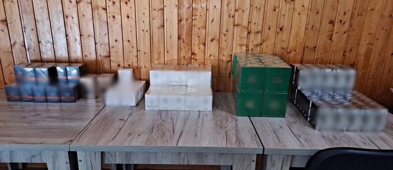 Parfumuri contrafăcute, în valoare de 100.000 de lei, confiscate în Punctul de Trecere a Frontierei Vama Veche