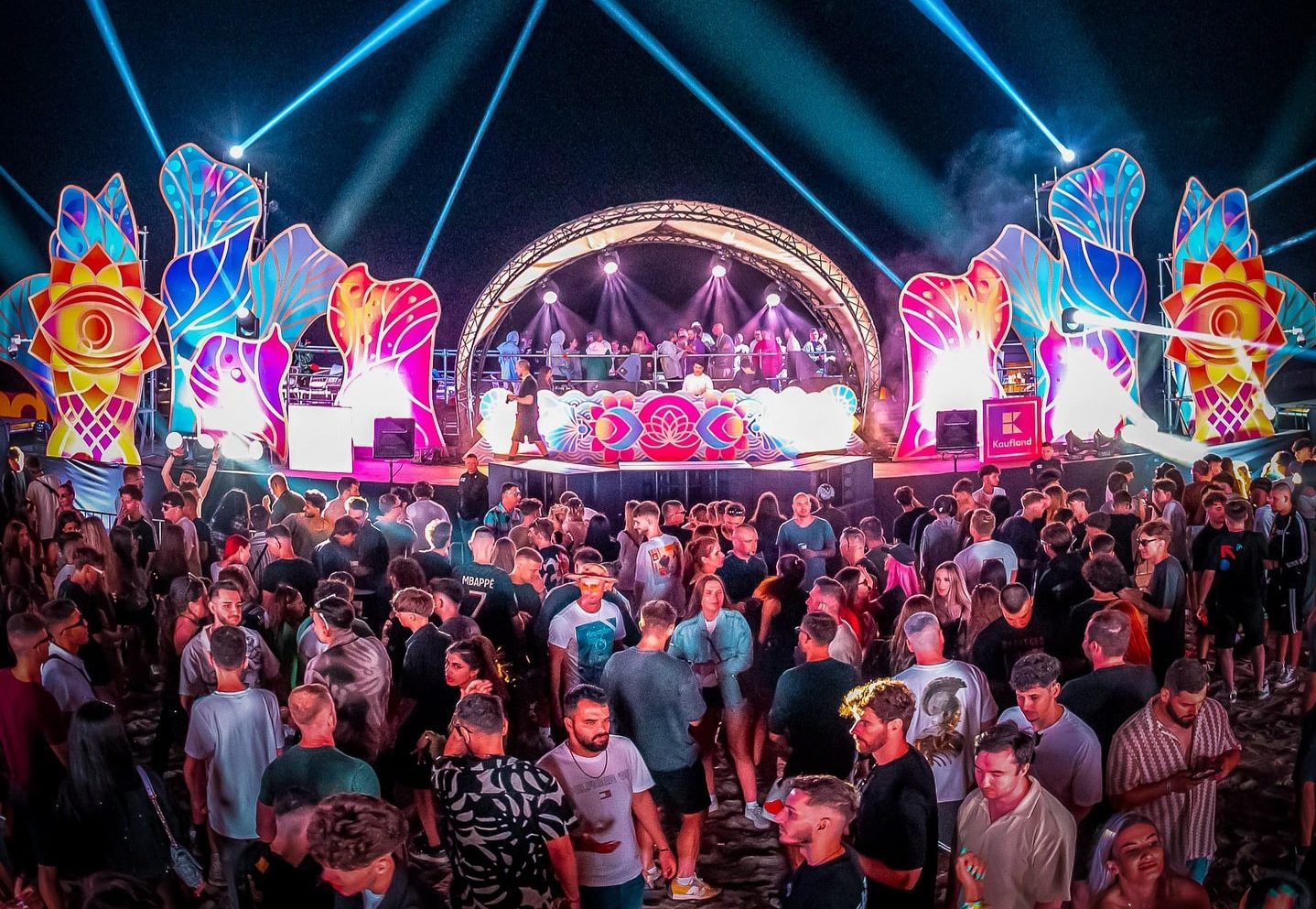 NEVERSEA 2024: Prima zi a festivalului a fost una fără evenimente negative