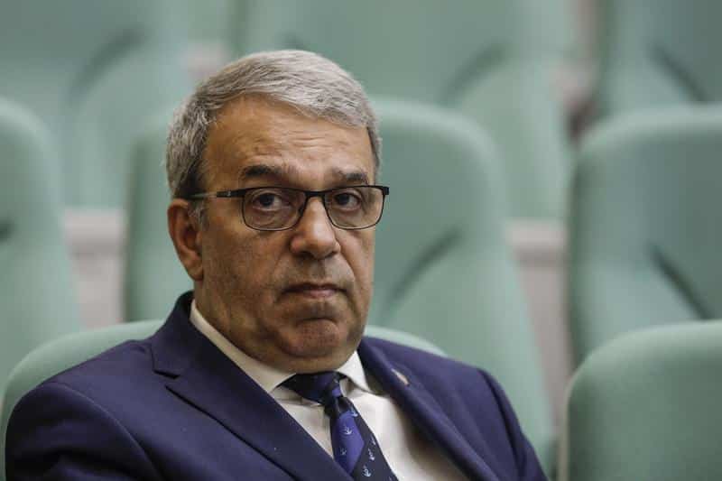 Vergil Chițac, amendat de Prefectură pentru arborarea greșită a drapelului