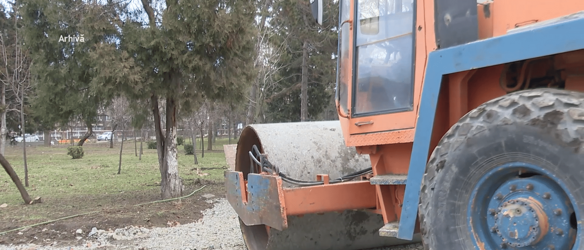 Șoferii așteaptă soluții pentru parcarea de la fostele Galerii Soveja