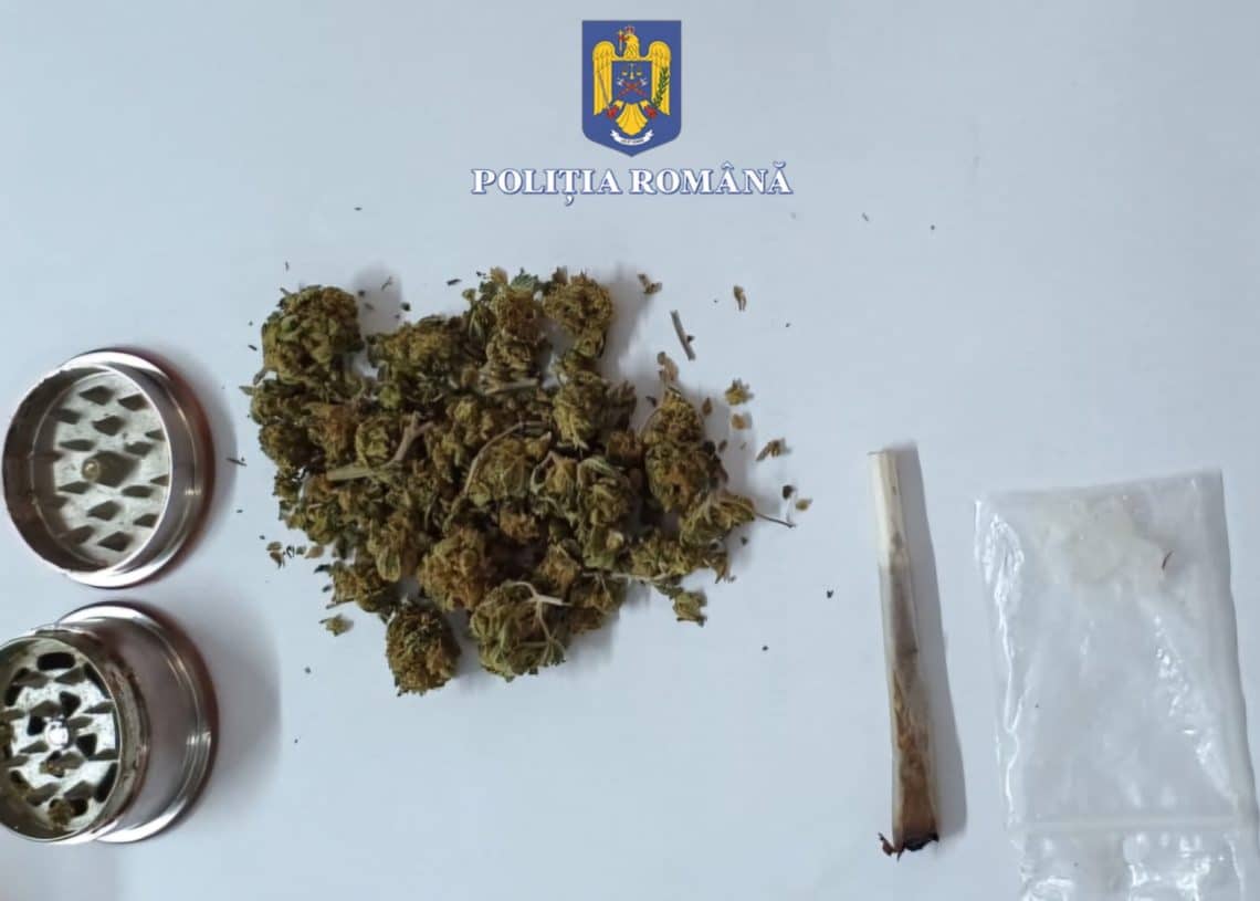 Bărbați, prinși cu droguri, în Vama Veche