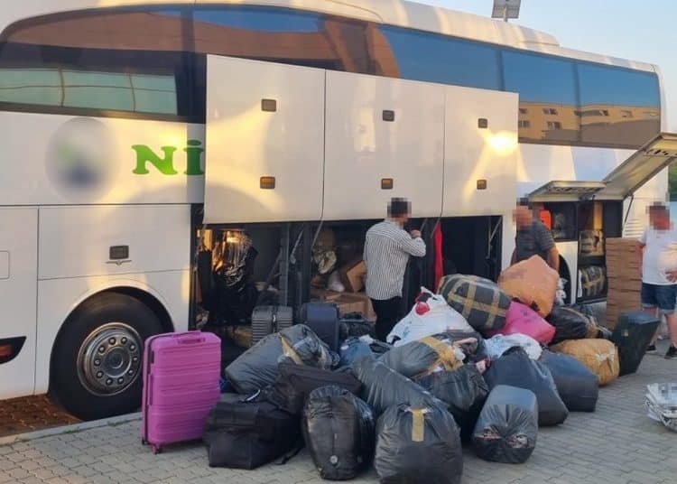 Încălțăminte și haine contrafăcute din Turcia, confiscate de polițiștii frontieră la Vama Veche