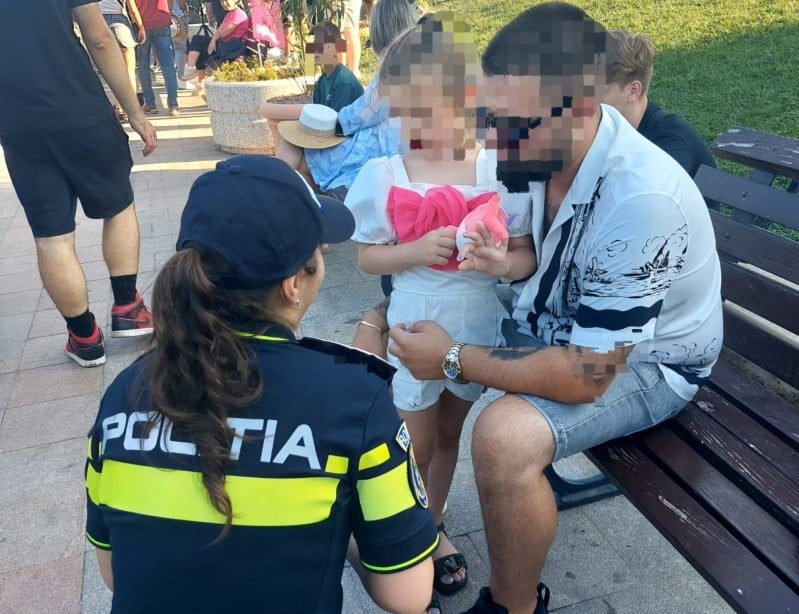 Acțiuni de prevenție ale polițiștilor în Portul Tomis și pe faleza Cazino din Constanța