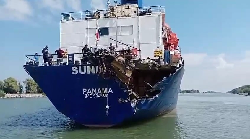 Accident naval la Sulina. S-au ciocnit două nave