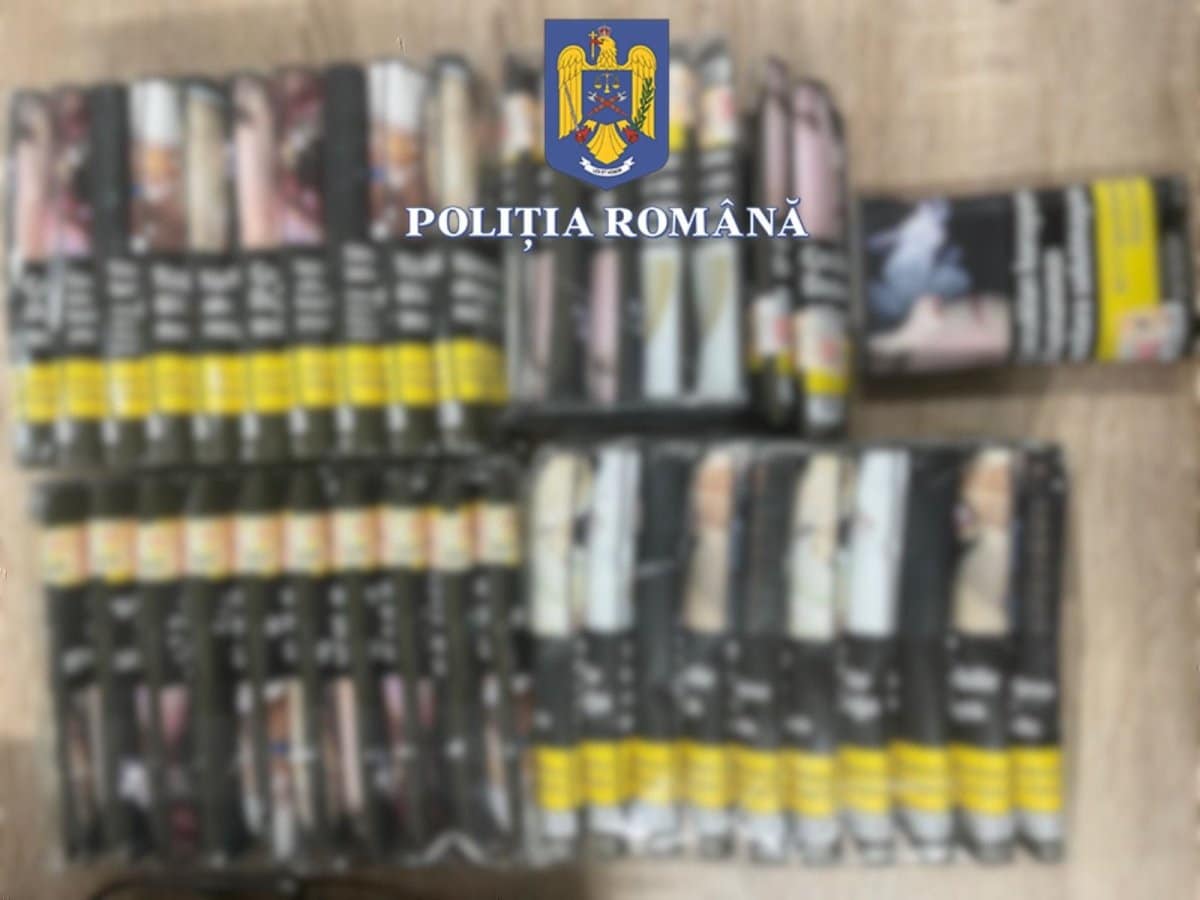 Acțiunea ,,Blocada” în Vama Veche: polițiștii au descoperit pachete cu 2 kilograme de tutun