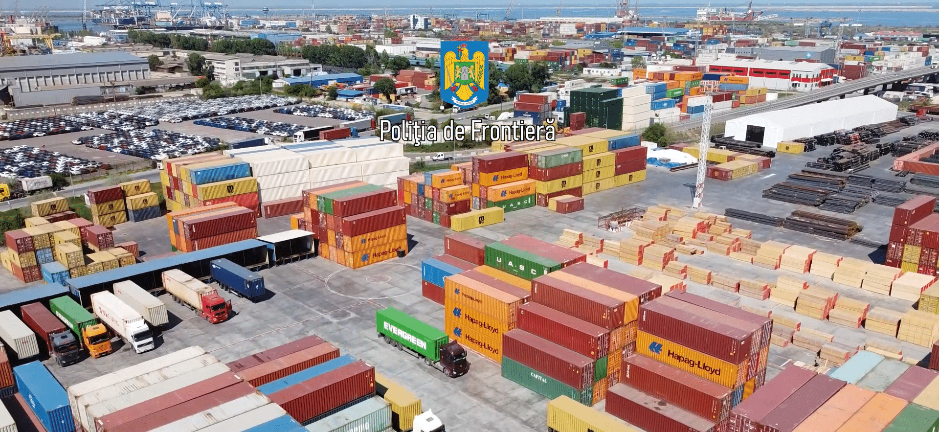 Trei sirieni depistați de poliţiştii de frontieră, într-un terminal al Portului Constanța, ascunşi în două camioane sosite din Turcia