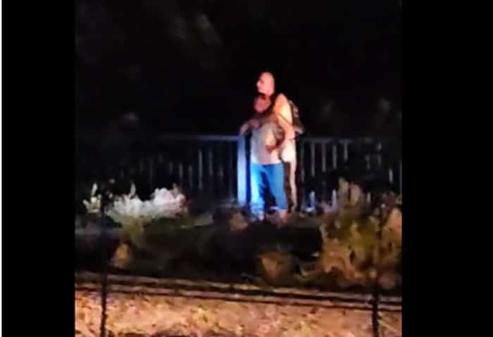 Bărbatul care amenința, aseară, o femeie cu un cuțit că o aruncă în canal la Medgidia, a fost reținut