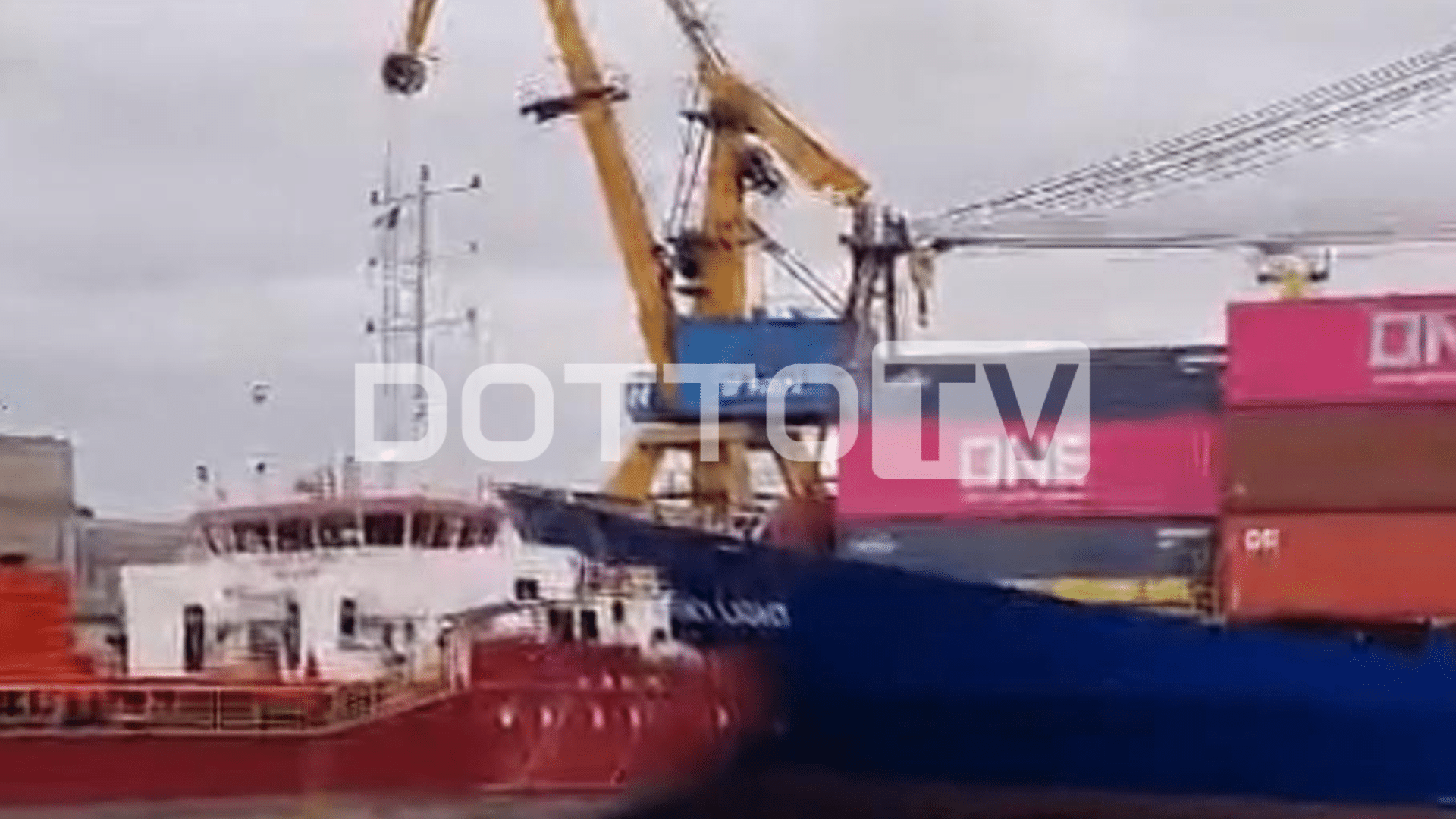 Accident naval în Portul Constanța: trei nave implicate