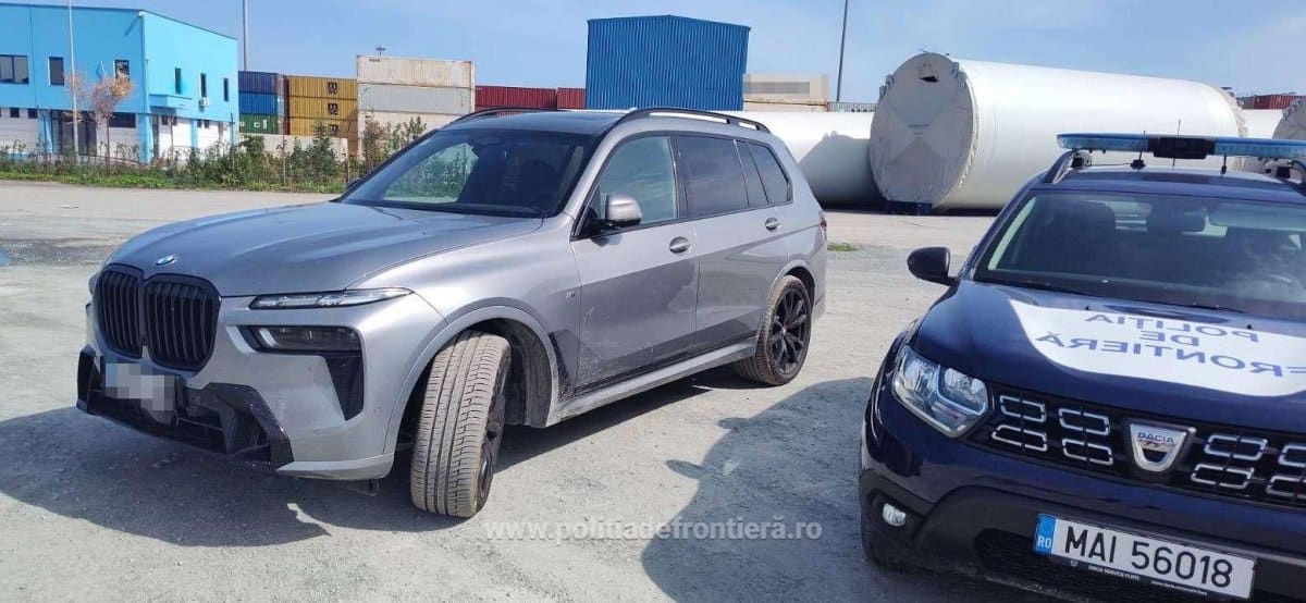 Autoturism de lux, căutat de autoritățile din Germania, descoperit de polițiștii de frontieră în Portul Constanța