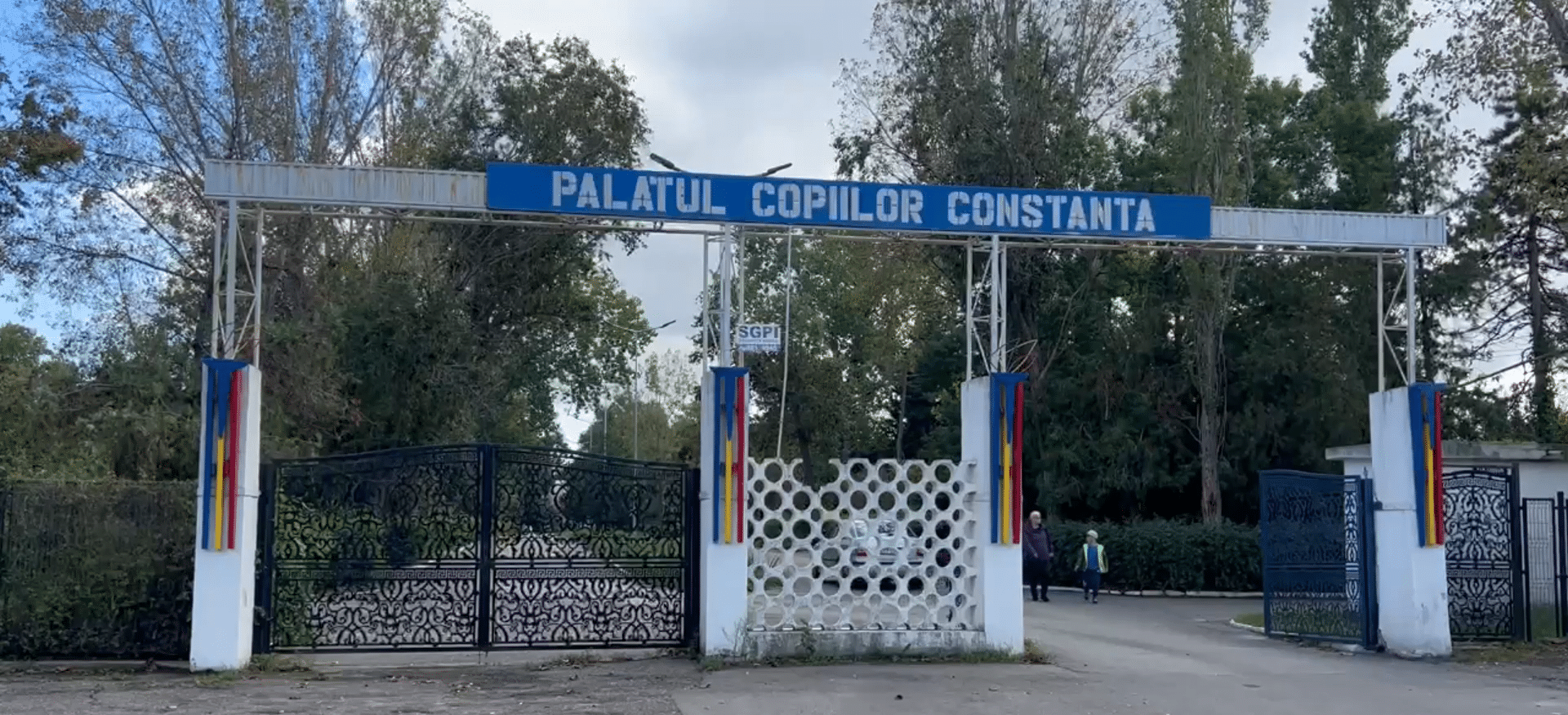 Apel la schimbare pentru Clubul Elevilor