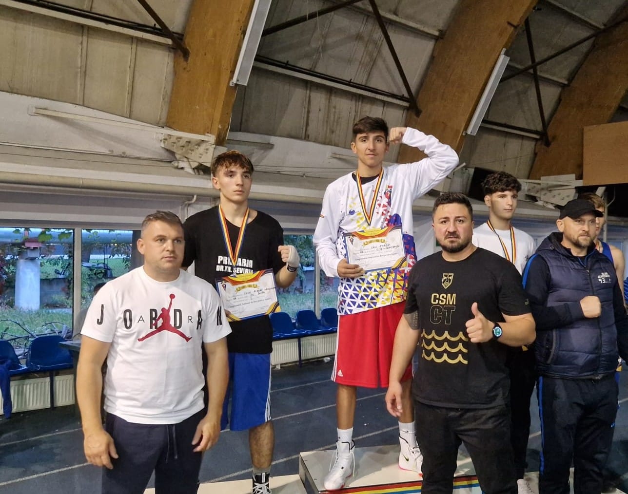 Sali Evren, „Cubanezul” din ring, victorie impresionantă în finala Campionatului Național de Box Juniori