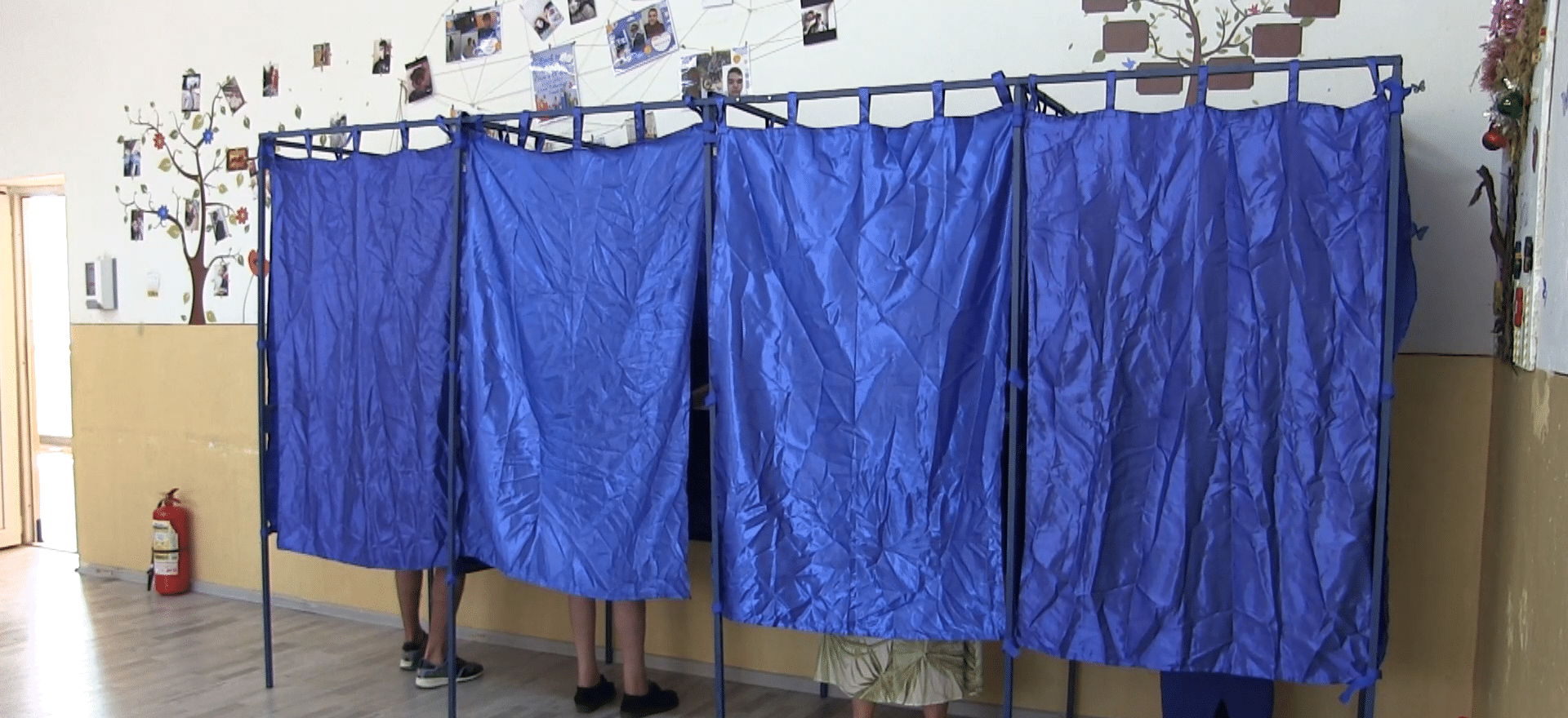 Studenții vor liber de alegeri