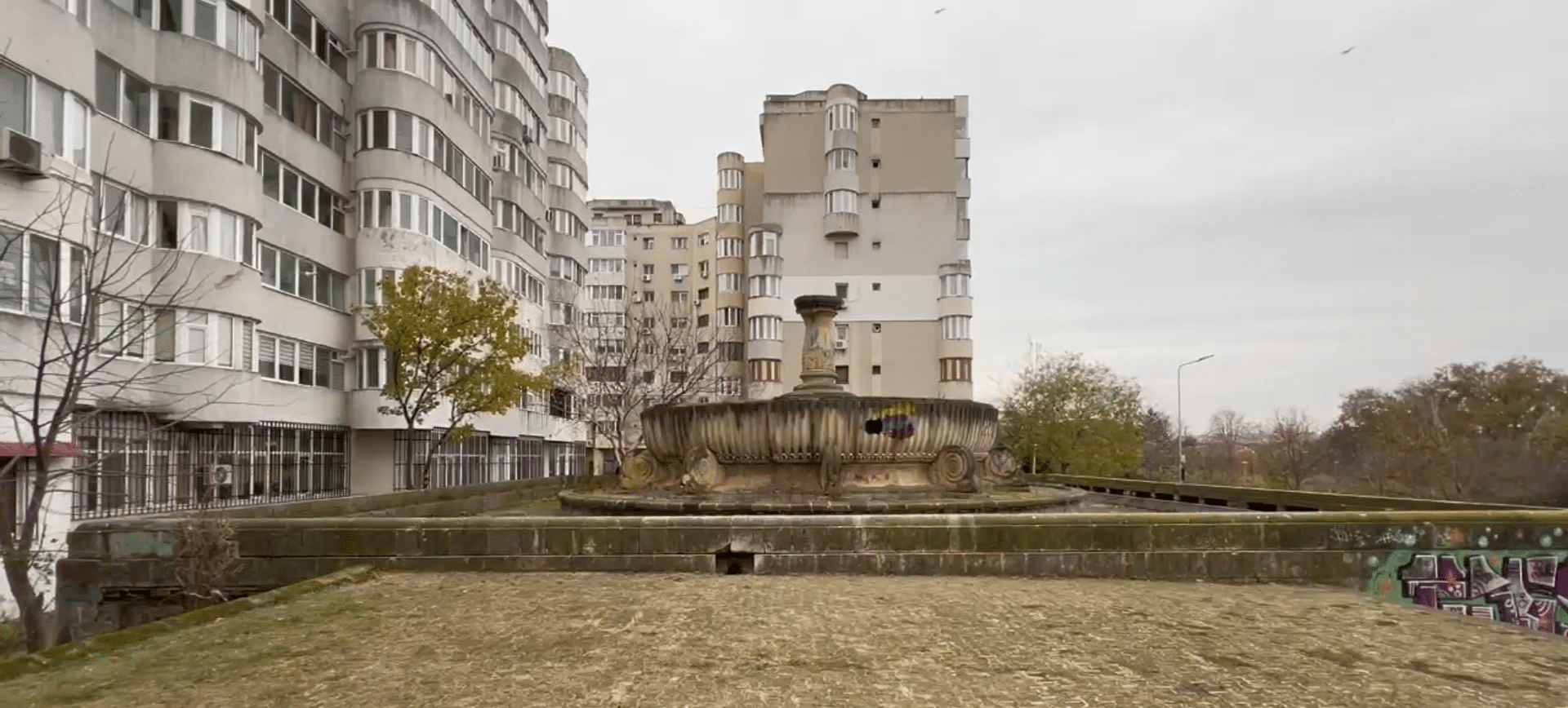 Fântâna Dragonilor, reconstruită