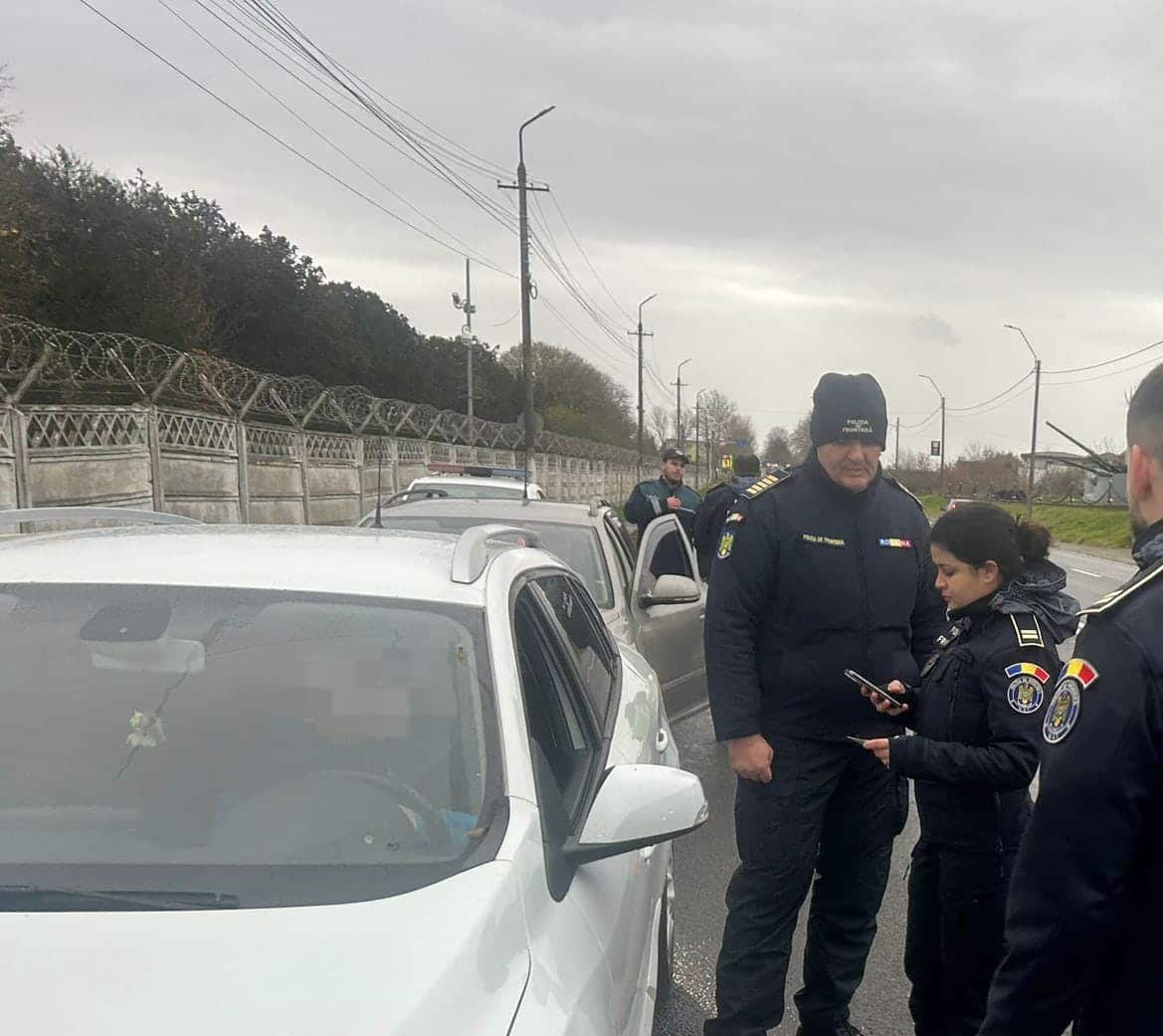 VIDEO: Acțiune de amploare a polițiștilor și jandarmilor în PTF Vama Veche și Negru Vodă din județul Constanța. Sunt vizate și alte puncte de trecere a frontierei din țară