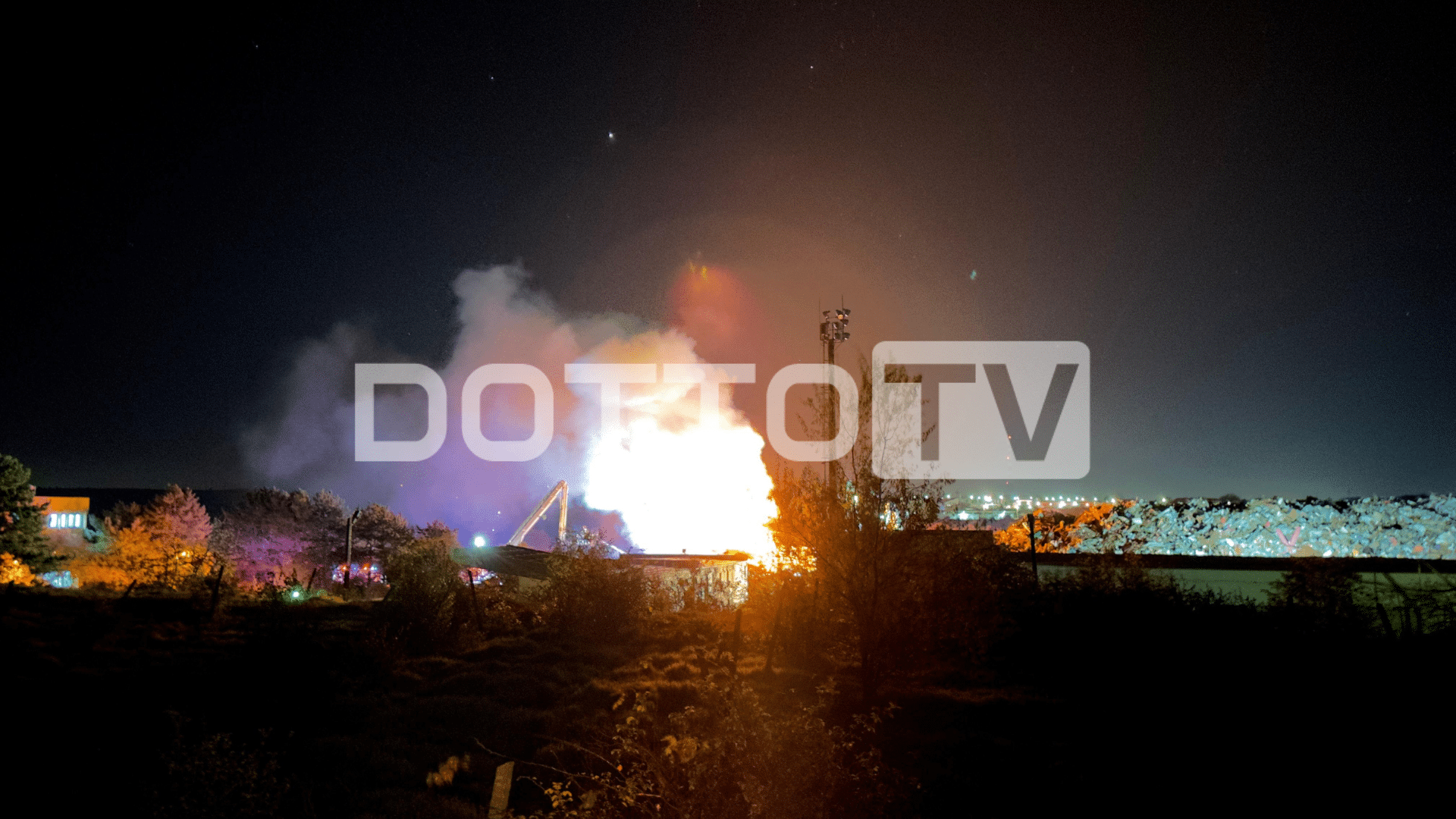 Incendiu la un centru de colectare fier vechi din incinta Port Murfatlar. A fost emis mesaj RO-ALERT