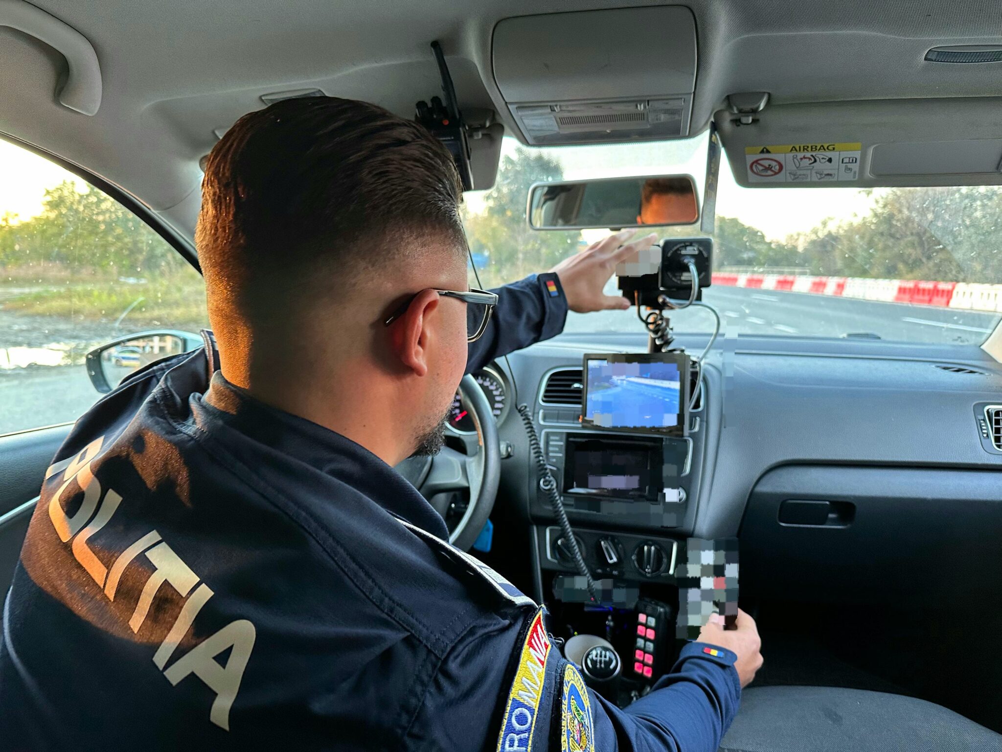 Acțiune a polițiștilor din Mangalia: mai mulți șoferi au fost amendați după ce au depășit limita legală a vitezei