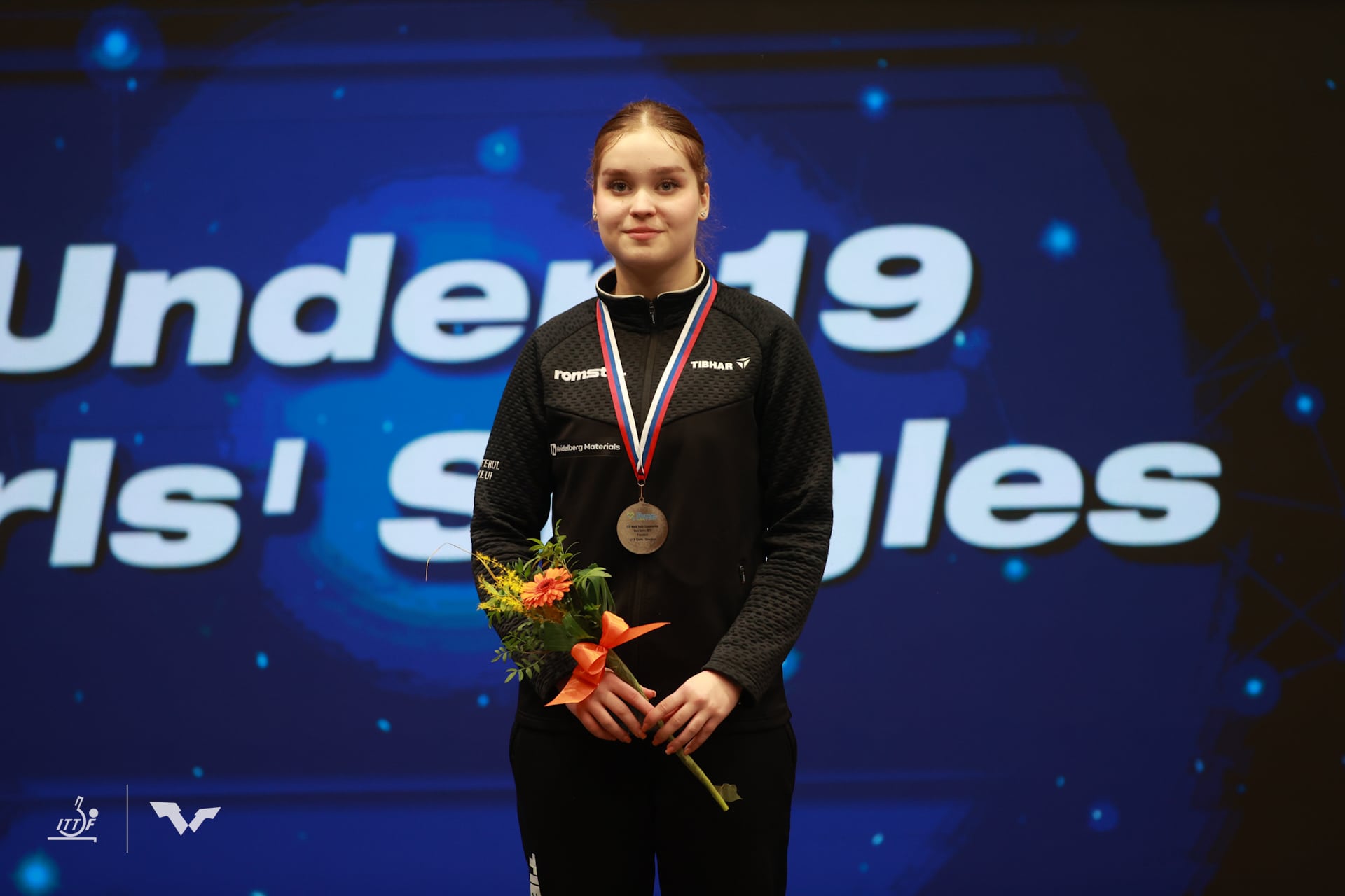 Elena Zaharia, triplă campioană națională de tineret la tenis de masă