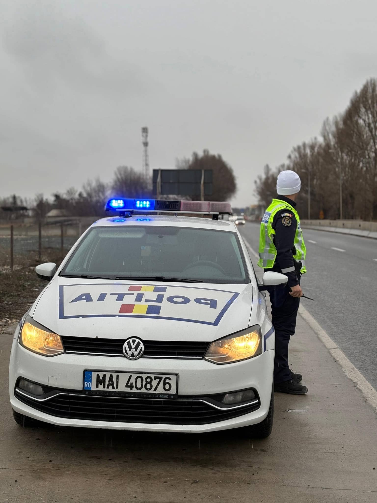 Polițiștii constănțeni fac recomandări celor care se pornesc la drum