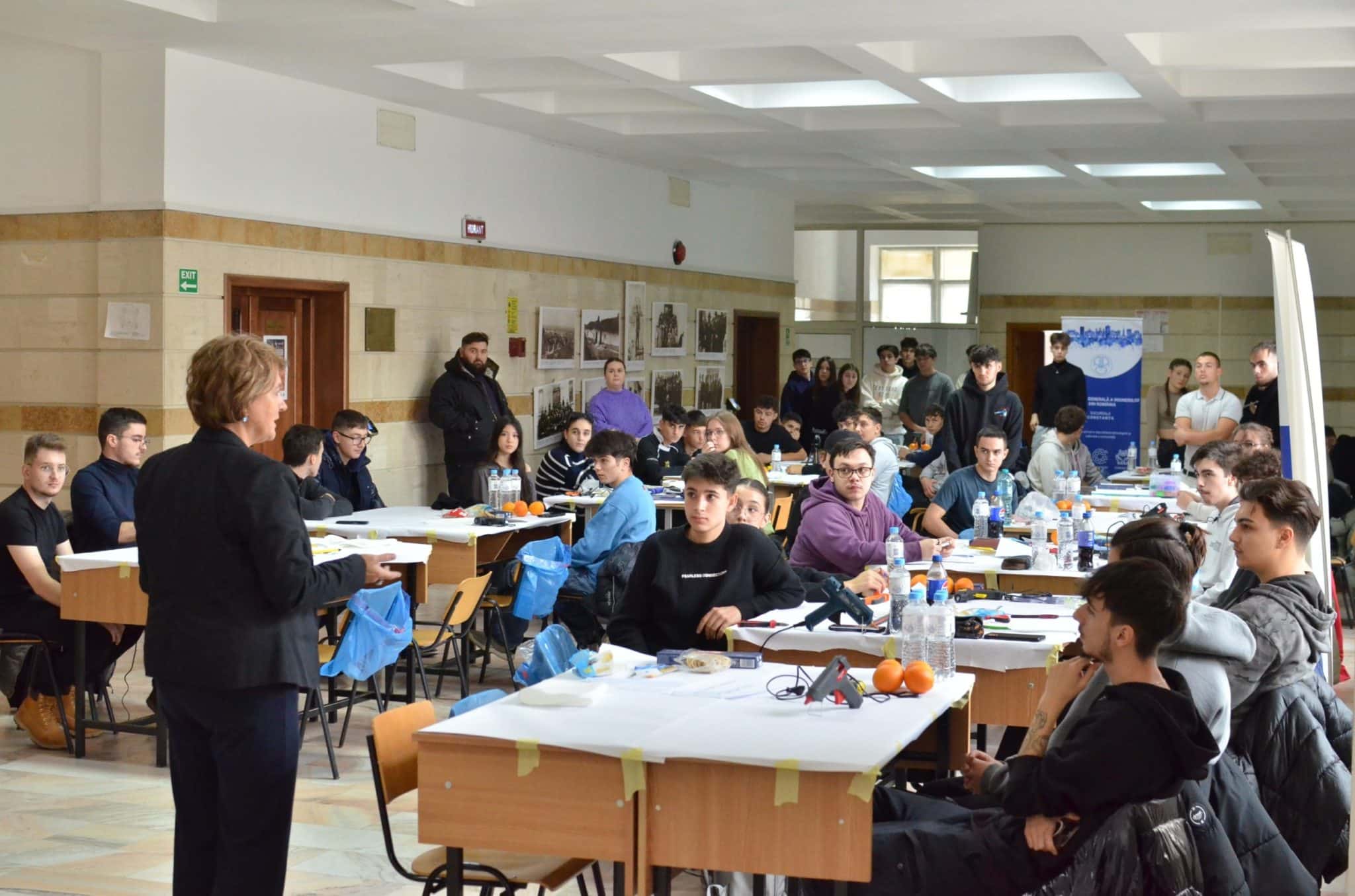 Cea de-a treia ediție a concursului național de creativitate inginerească „Podul de Spaghete”, la Universitatea Ovidius din Constanța