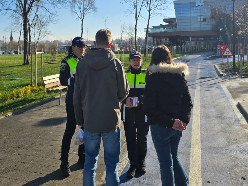 Polițiștii constănțeni au desfășurat activități de prevenire cu tema provocării ,,Superman Challenge”