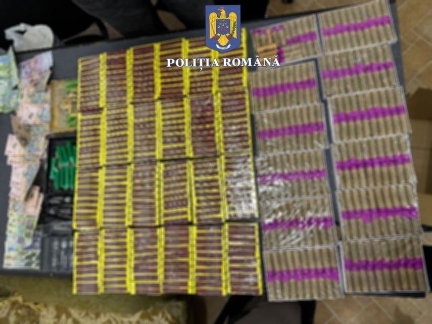 Articole pirotehnice ilegale, descoperite de polițiști în magazine din Cernavodă și Tortoman