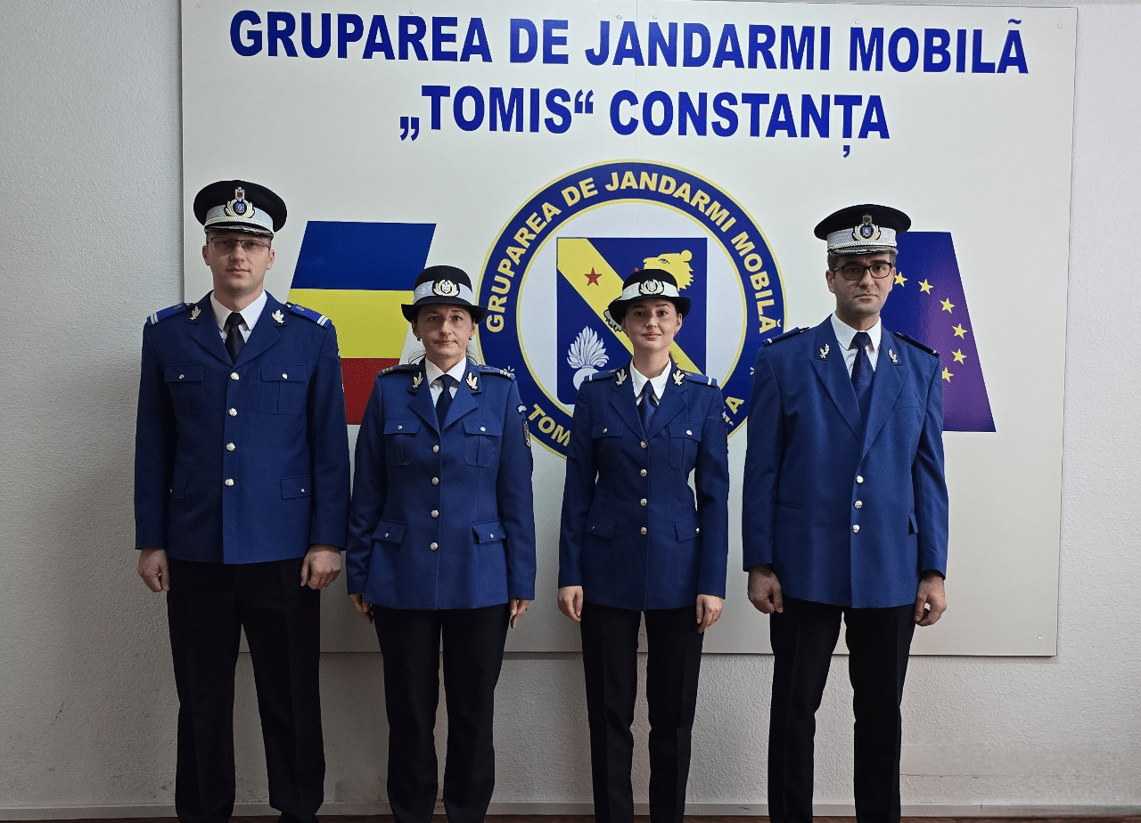 Zi festivă la Gruparea Mobilă Tomis: avansări în grad a jandarmilor constănțeni