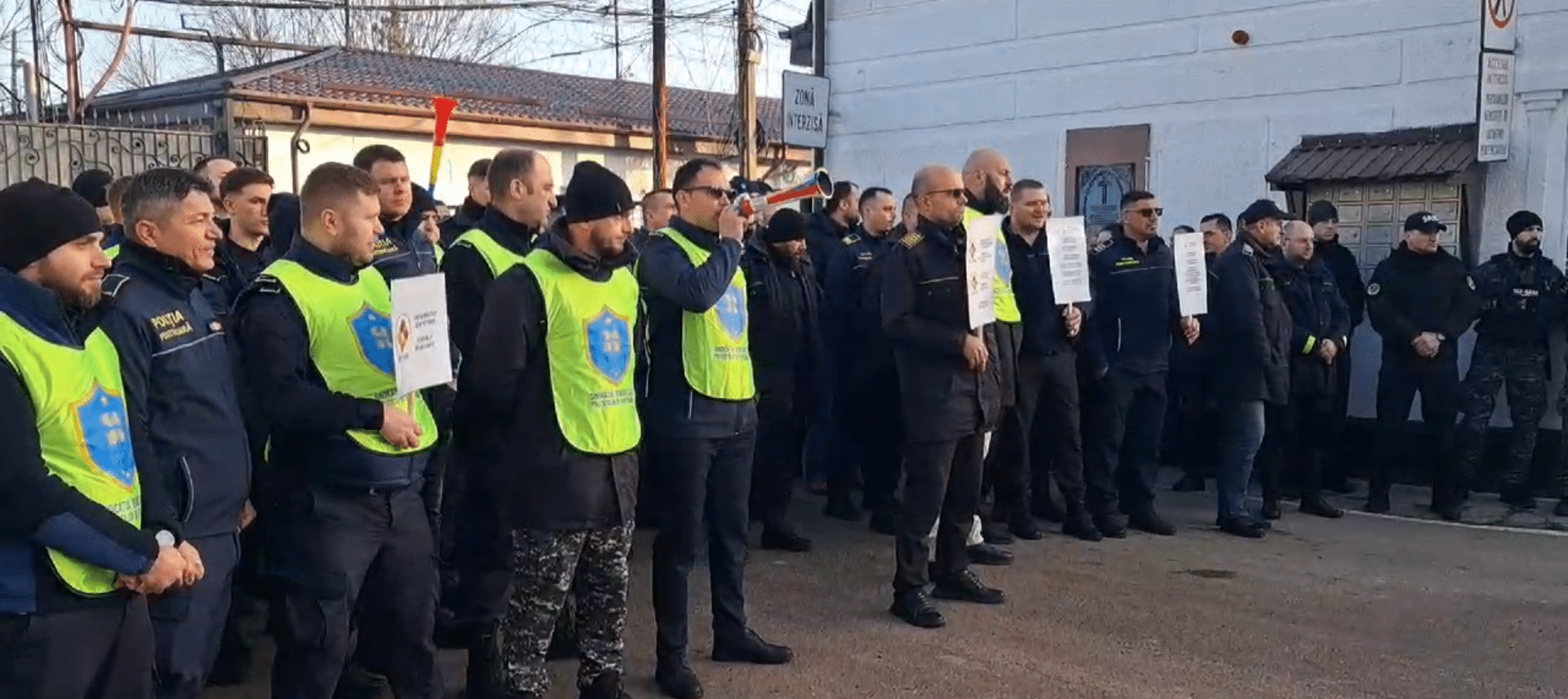 Angajații Penitenciarului Poarta Albă anunță un nou protest pentru joi