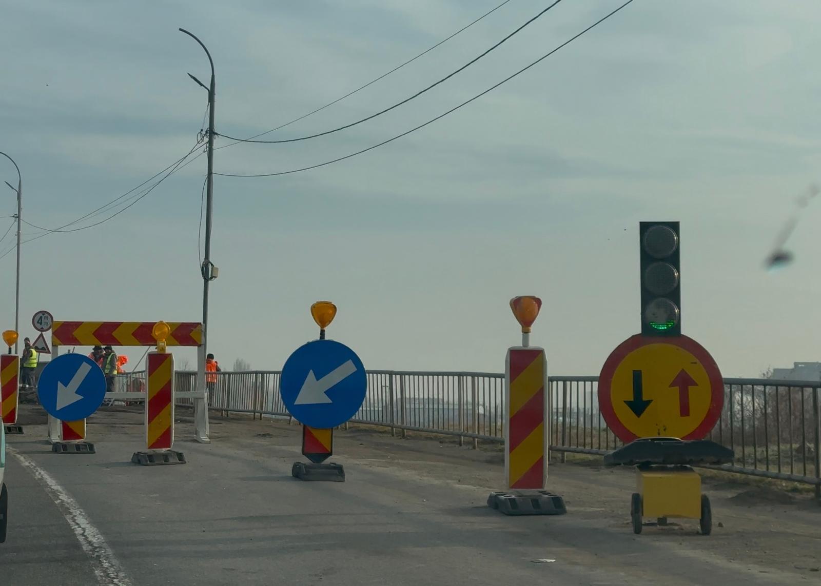 Restricții de circulație pe poduri