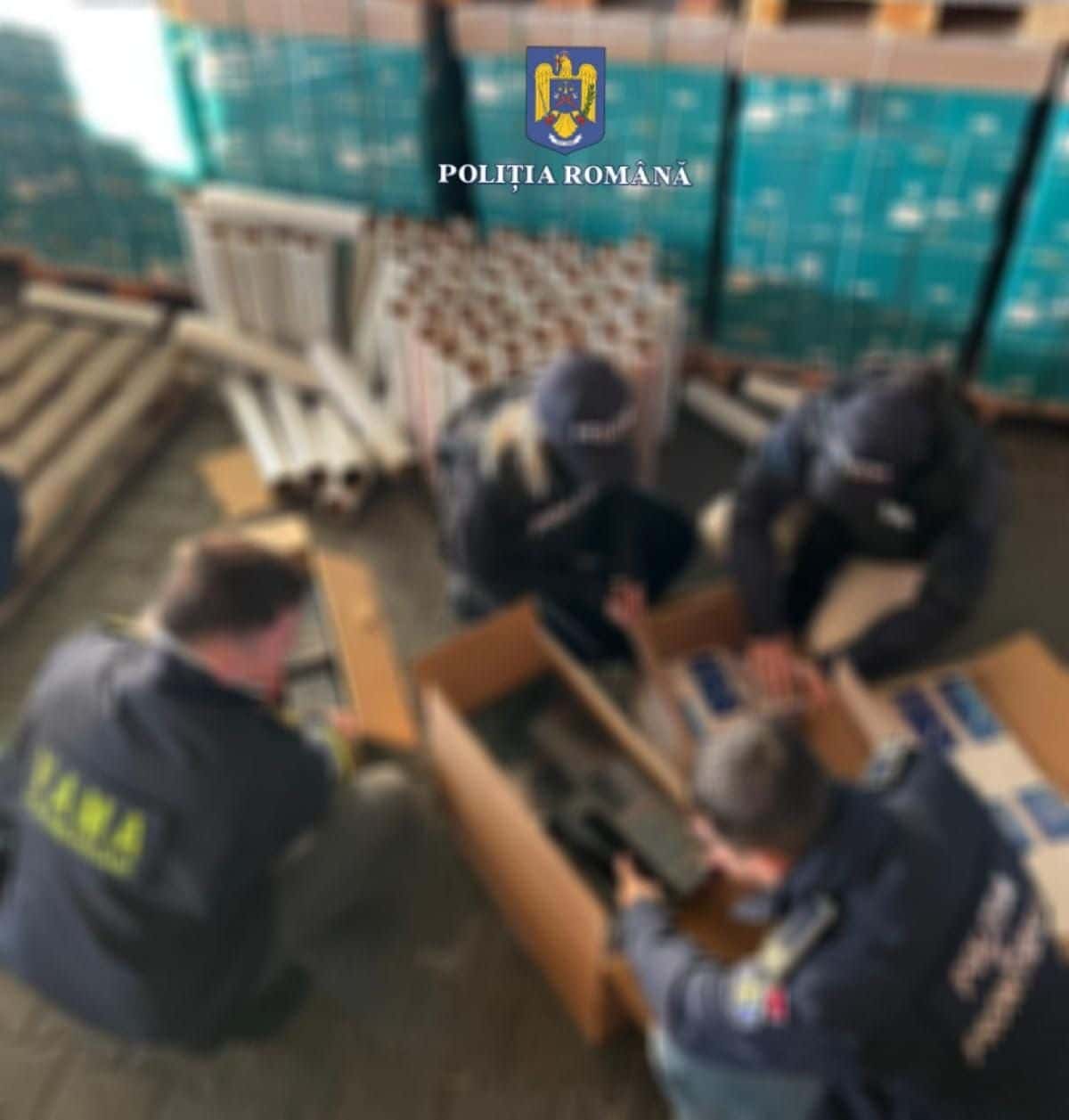 Peste 5 milioane de țigări de contrabandă, descoperite de polițiști în Portul Constanța Sud Agigea