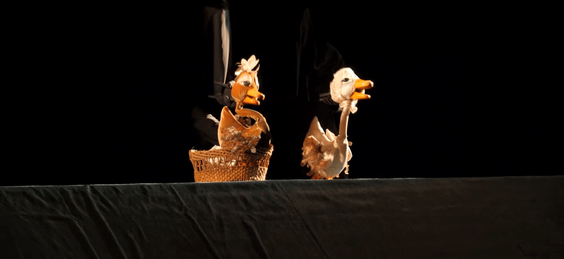 „Rățușca cea urâtă”, la Teatrul de Copii