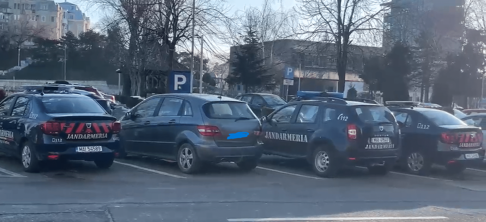 Control judiciar pentru mai mulți inculpați
