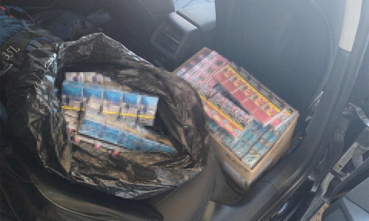Zeci de mii de țigarete provenite din Bulgaria, introduse ilegal în țară, confiscate de polițiștii de frontieră constănțeni