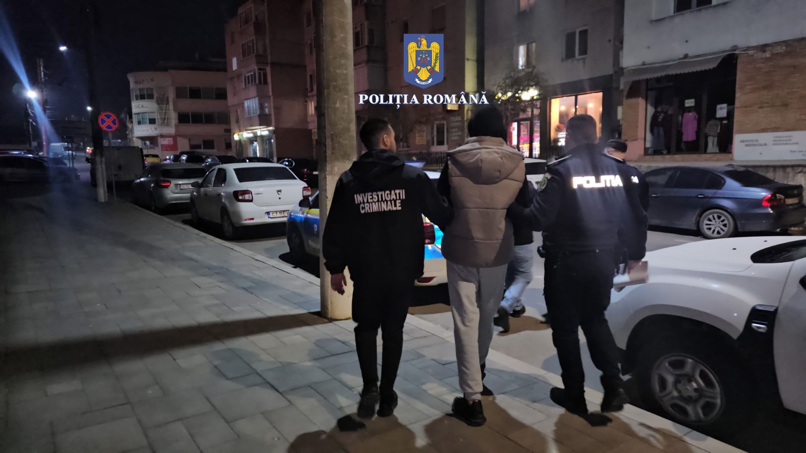 Trei bărbați și un minor reținuți după ce au jefuit o sală de jocuri din Medgidia