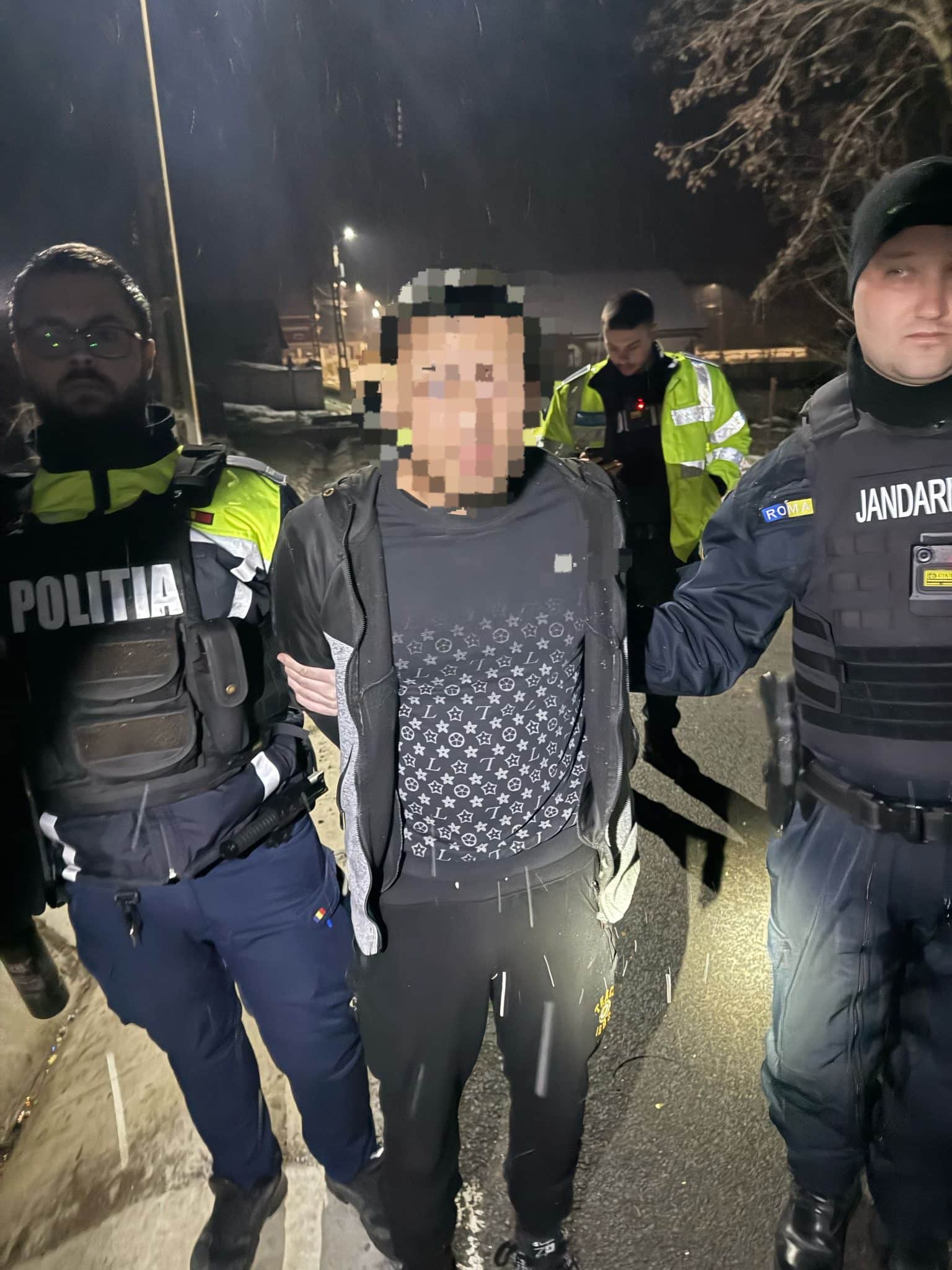 A fost reținut tânărul care a jefuit o sală de jocuri din Ovidiu. Este căutat și de autoritățile din Italia