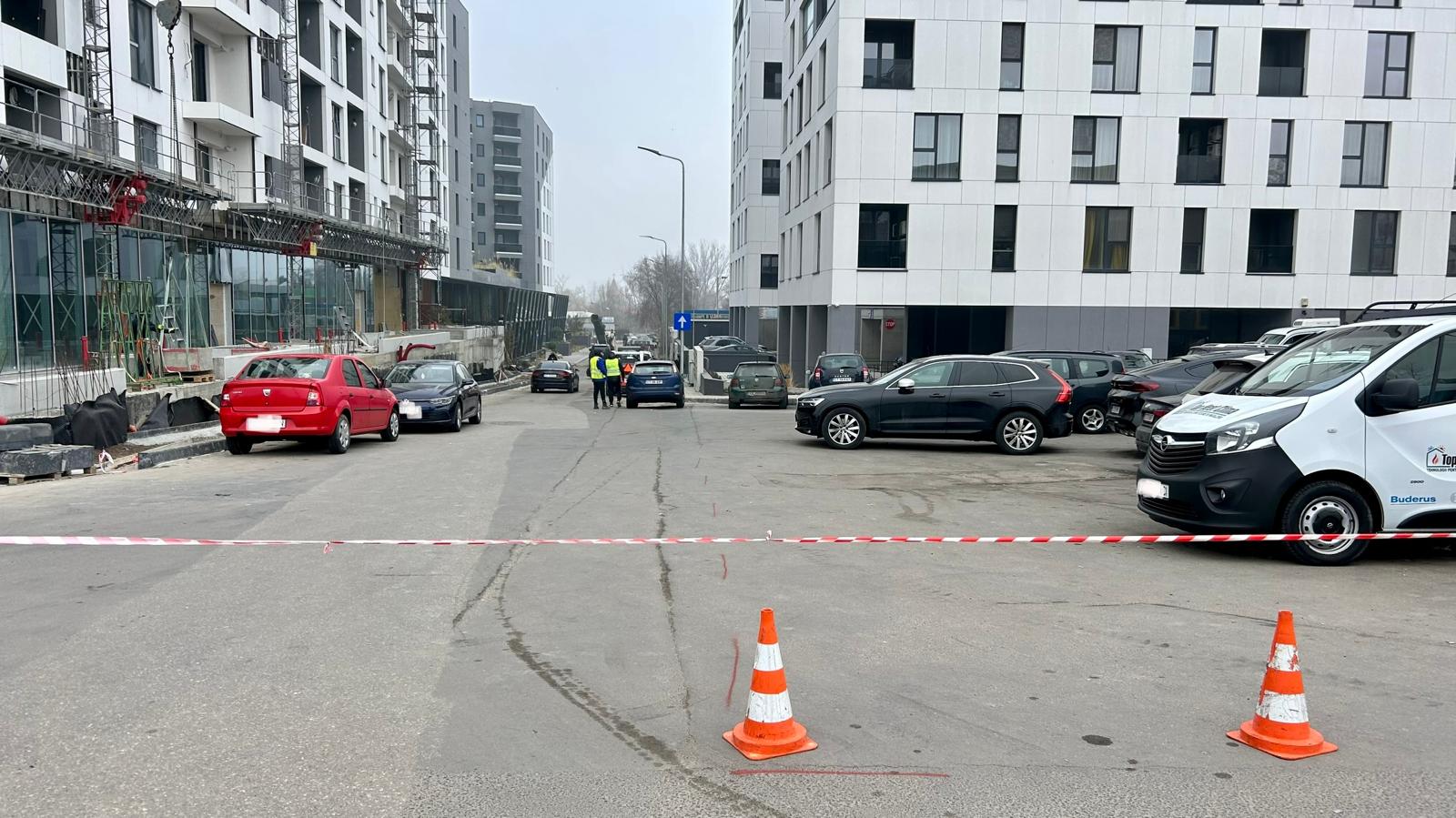 Se asfaltează o stradă din cartierul Universitate. Trafic restricționat total