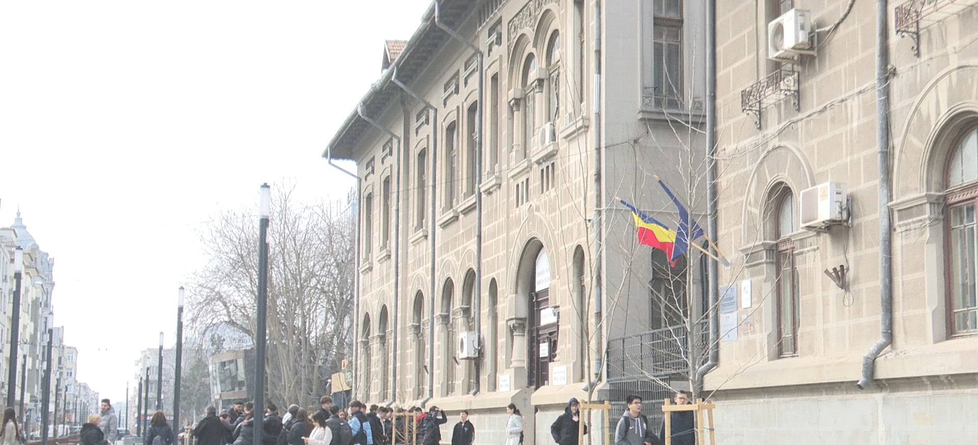 Simulările pentru Bacalaureat încep luni: Peste 4900 de elevi din Constanța se pregătesc pentru examene