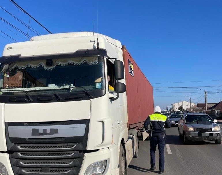 Acțiune majoră în Constanța. Au fost aplicate amenzi pentru transporturi ilegale de mărfuri