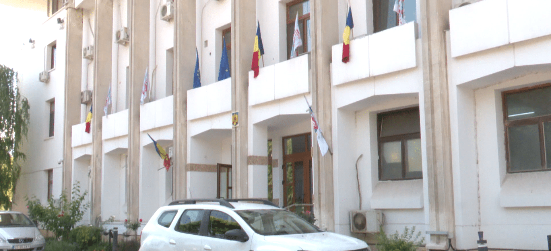USR contestă refuzul Primăriei Constanța de a permite amplasarea cortului pentru semnături: „Abuz administrativ”