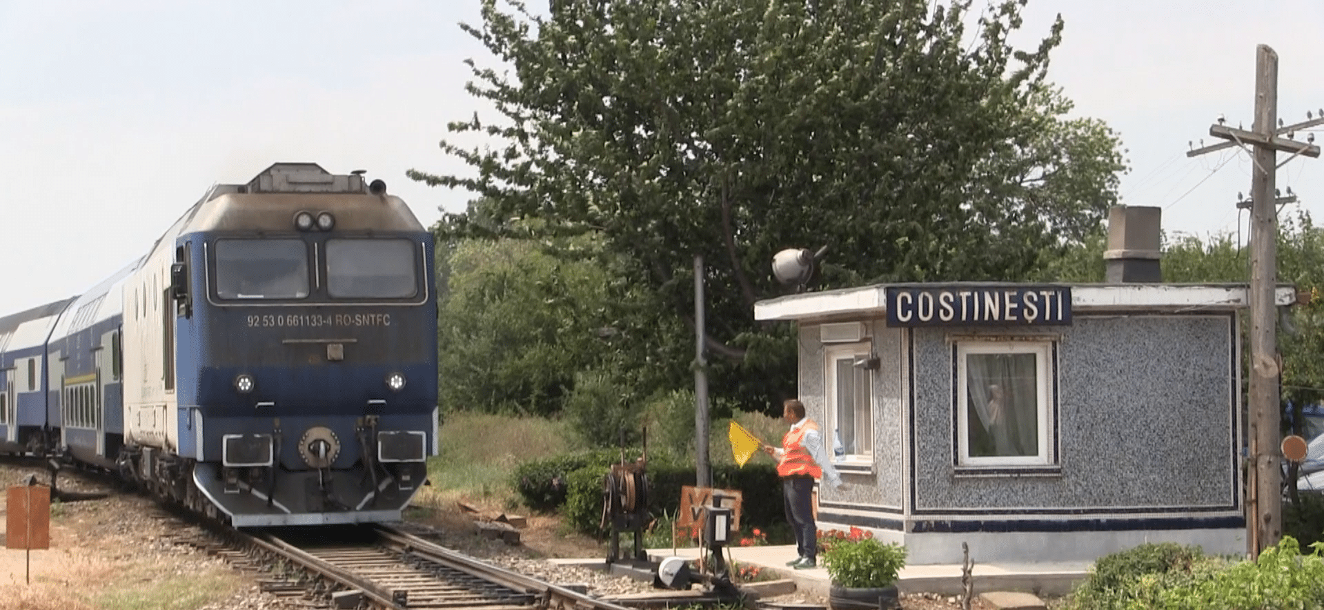 Start cu praf și șantier pe litoral: CFR modernizează gările din Neptun și Costinești