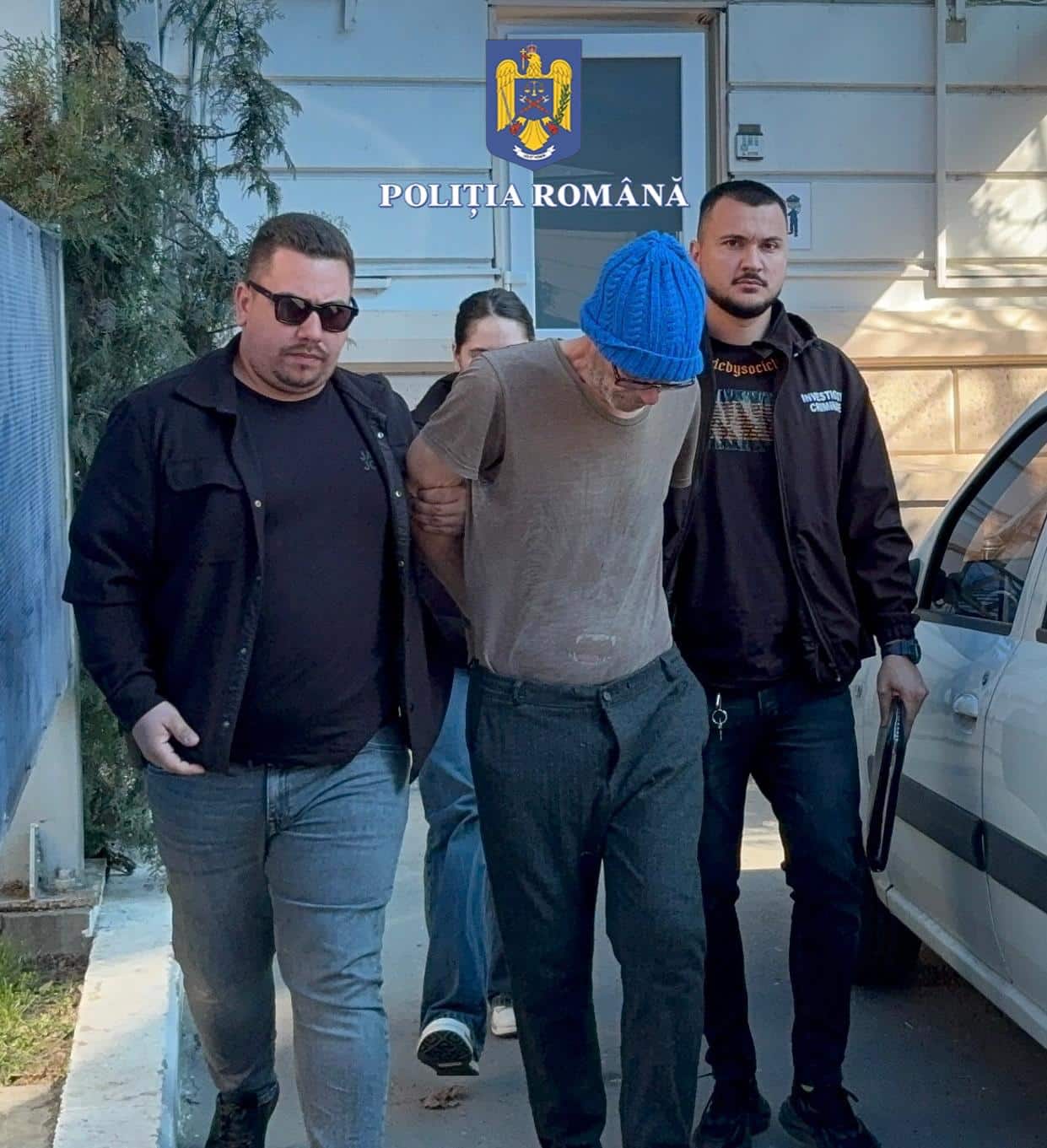 VIDEO: Tâlhărie în plină zi pe strada Rândunelelor din Năvodari: Suspectul, reținut de polițiști