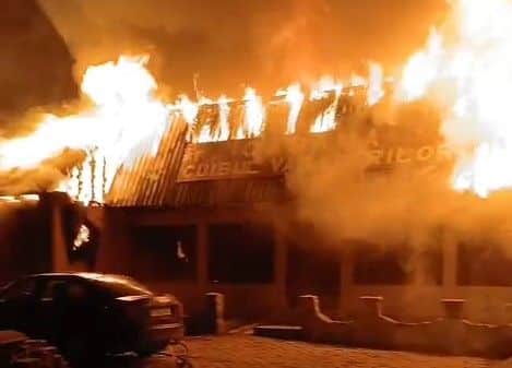 Incendiu la o cabană vânătorească din Dropia