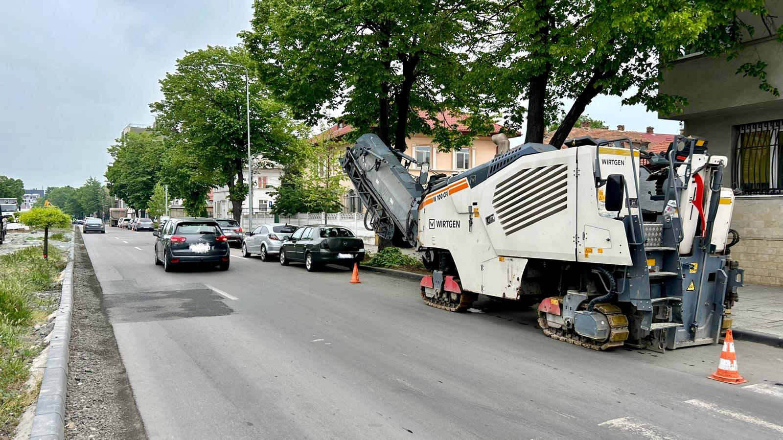 Restricții de trafic pe bulevardul Mamaia, între străzile Patriei și Ion Rațiu: încep lucrările de frezare și modernizare a carosabilului