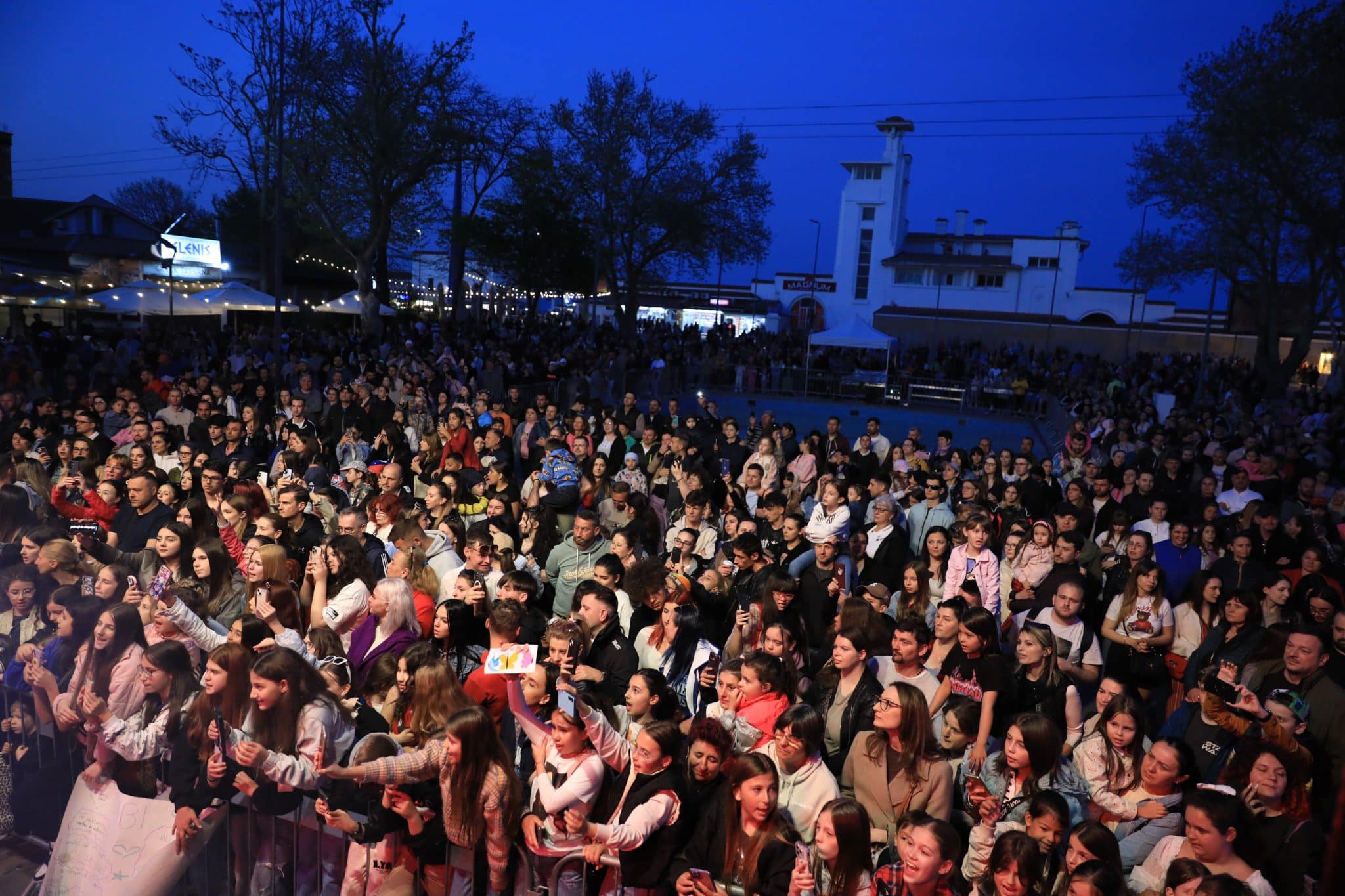1 Mai cu „Valuri de Distracție” la Mamaia: Start spectaculos pentru sezonul estival
