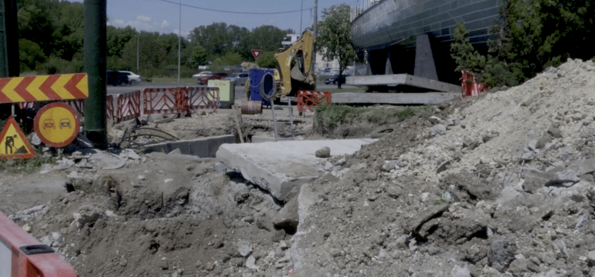 RAJA modernizează rețeaua centralizată: Se înlocuiesc conductele vechi de peste 60 de ani