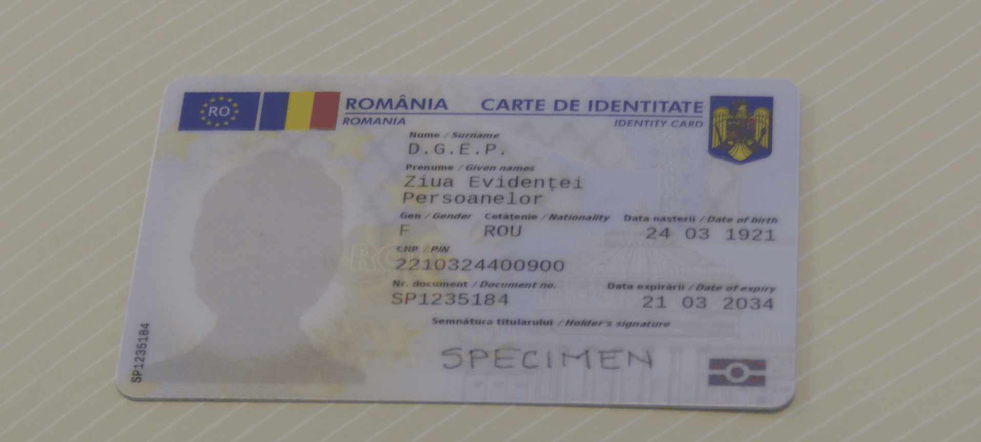 Constănțenii iau cu asalt serviciile de evidență: buletinele electronice, la mare căutare